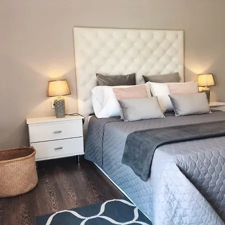 Mia Sear Areas 桑亨霍